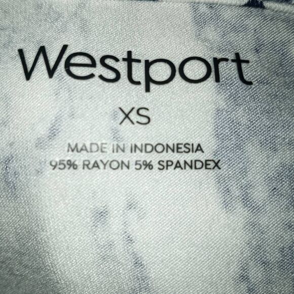 WESTPORT NAVY & CREAM/WHITE T-SHIRT SZ.XS EUC - Picture 4 of 6